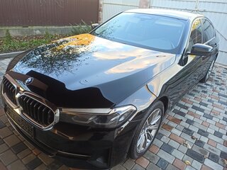 2020 BMW 5 серии 530d VII (G30/G31/G38) Рестайлинг, чёрный, 3706095 рублей, вид 2