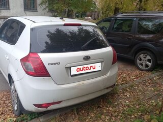 2011 Kia Ceed I Рестайлинг, белый, 550000 рублей, вид 3
