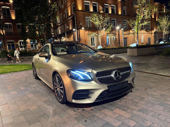 2018 Mercedes-Benz E-Класс 200 V (W213, S213, C238), серебристый, 3700000 рублей - вид 5