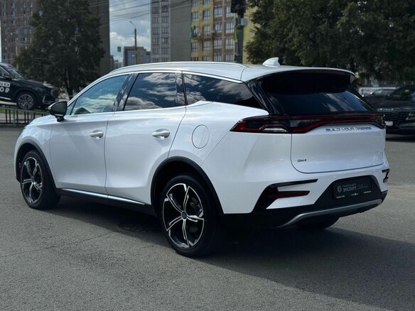 2021 BYD Tang DM-i II Рестайлинг 1, белый, 2590000 рублей - вид 6