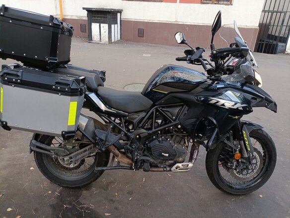 2025 Benelli TRK 502 X, синий, 570000 рублей