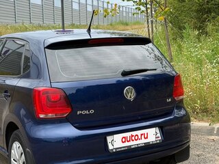 2011 Volkswagen Polo V, синий, 550000 рублей, вид 4