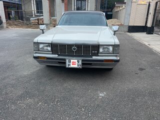 1980 Toyota Crown VI (S110), белый, 1050000 рублей, вид 2