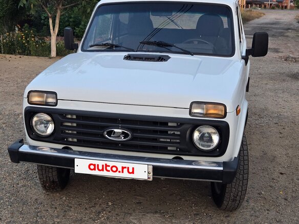 1994 Lada (ВАЗ) 2121 (4x4) I Рестайлинг, белый, 650000 рублей