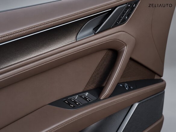 2026 Porsche Cayenne Turbo Electric Coupé IV, зелёный, 30000000 рублей - вид 16