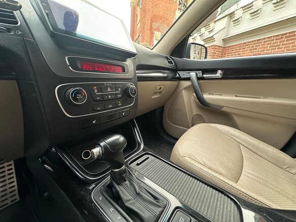 2013 Kia Sorento II Рестайлинг, серый, 1750000 рублей - вид 7