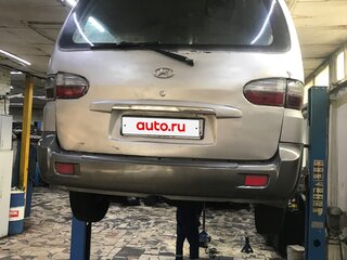 2006 Hyundai Starex I Рестайлинг 2, серебристый, 1000000 рублей, вид 2