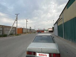 1993 Mercedes-Benz 190 (W201), серый, 57000 рублей, вид 2