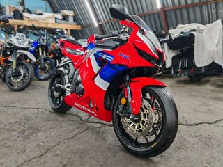 2022 Honda CBR 600RR, красный, 1230000 рублей, вид 1