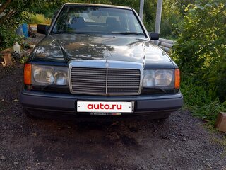 1985 Mercedes-Benz W124 230, серый, 500000 рублей, вид 2