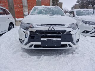 2022 Mitsubishi Outlander III Рестайлинг 3, белый, 3750000 рублей, вид 1