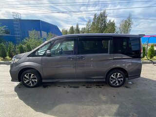 2019 Honda Stepwgn Spada V Рестайлинг, серый, 2299000 рублей, вид 4