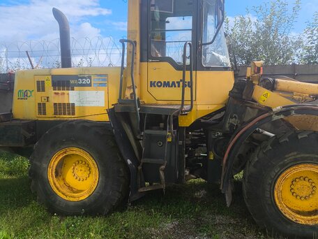 2008 Komatsu WA320-3, жёлтый, 2330370 рублей, вид 3