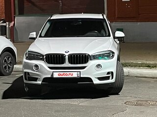 2017 BMW X5 30d III (F15), белый, 3400000 рублей, вид 2