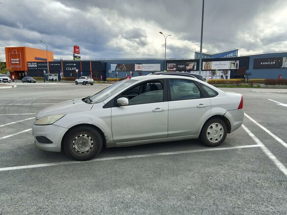 2011 Ford Focus II Рестайлинг, серый, 489000 рублей - вид 1
