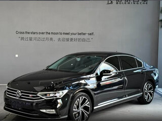 2024 Volkswagen Magotan B8 Рестайлинг, чёрный, 1438000 рублей, вид 1