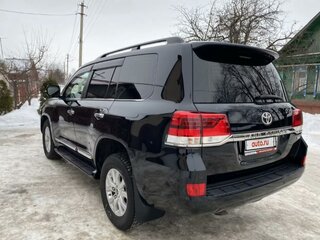 2016 Toyota Land Cruiser 200 Series Рестайлинг 2, чёрный, 5999999 рублей, вид 5