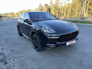 2016 Porsche Cayenne Turbo II Рестайлинг (958), чёрный, 4470000 рублей, вид 2
