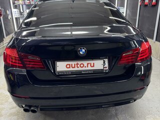 2012 BMW 5 серии 520i VI (F10/F11/F07), чёрный, 1650000 рублей, вид 3