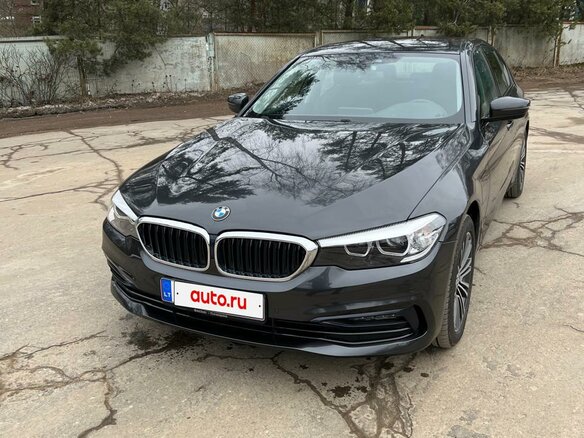 2019 BMW 5 серии 530e VII (G30/G31/G38), серый - вид 1