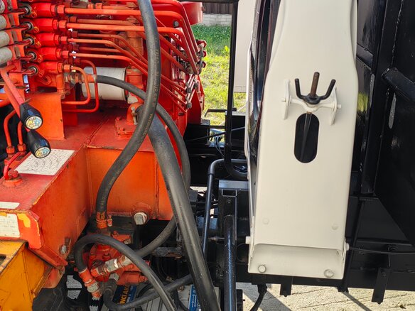 1992 Mazda Titan, белый, 4600000 рублей - вид 9