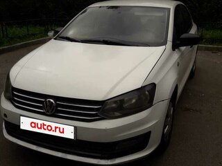 2017 Volkswagen Polo V Рестайлинг, белый, 440000 рублей, вид 4