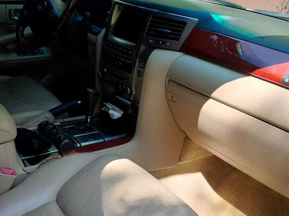 2008 Lexus LX 570 III, бежевый, 3490000 рублей - вид 12