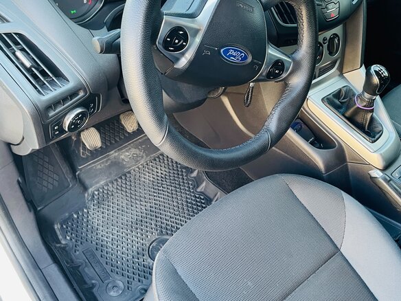 2015 Ford Focus III, белый, 750000 рублей - вид 12
