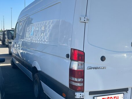 2011 Mercedes-Benz Sprinter, белый, 2600000 рублей, вид 3