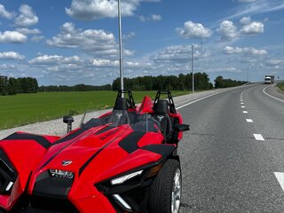 2021 Polaris Slingshot, красный, 4500000 рублей, вид 2