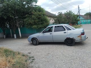2005 Lada (ВАЗ) 2110, серебристый, 185000 рублей, вид 4