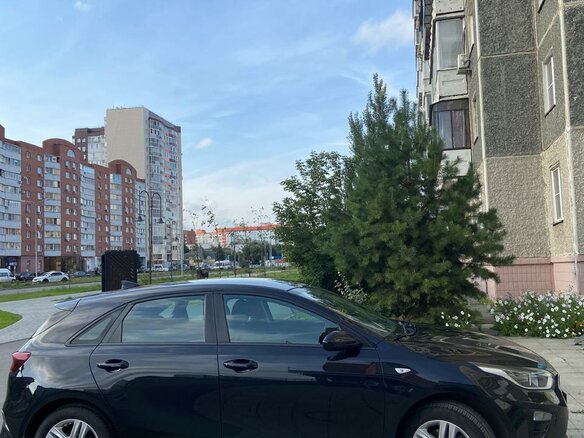 2018 Kia Ceed III, чёрный, 1450000 рублей - вид 3