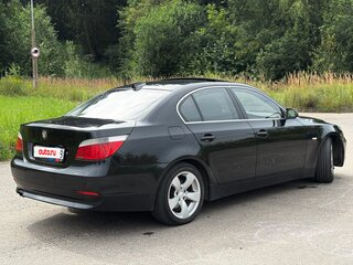 2006 BMW 5 серии 525i V (E60/E61), чёрный, 1100000 рублей, вид 4