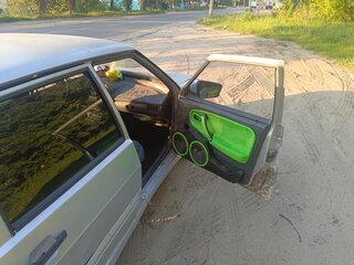 2004 Lada (ВАЗ) 2115, серебристый, 135000 рублей, вид 4