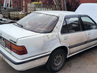 1989 Honda Accord III, белый, 300000 рублей, вид 2