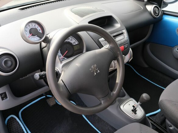 2007 Peugeot 107 I, голубой, 460000 рублей - вид 8