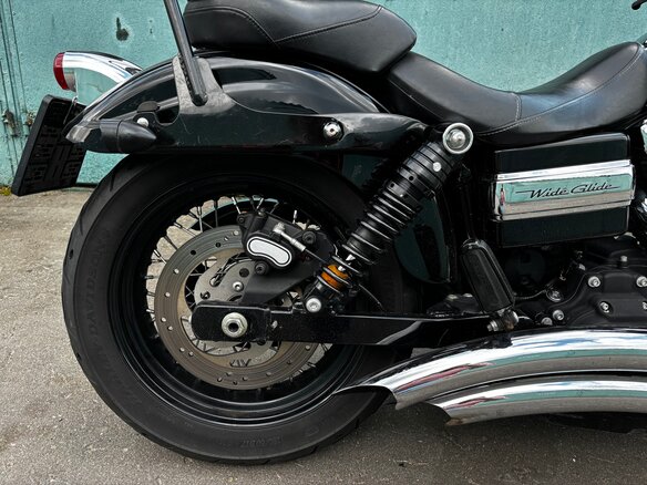 2011 Harley-Davidson Dyna Wide Glide, чёрный, 960000 рублей - вид 9