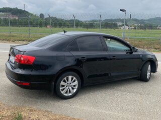 2013 Volkswagen Jetta VI, чёрный, 980000 рублей, вид 5