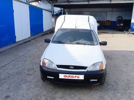 2000 Ford Courier, белый, 300000 рублей, вид 1