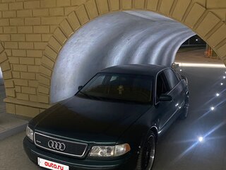 1998 Audi A8 I (D2), зелёный, 500000 рублей, вид 1