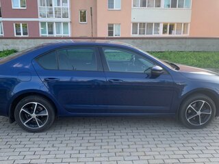 2015 Skoda Octavia III (A7), синий, 1050000 рублей, вид 4
