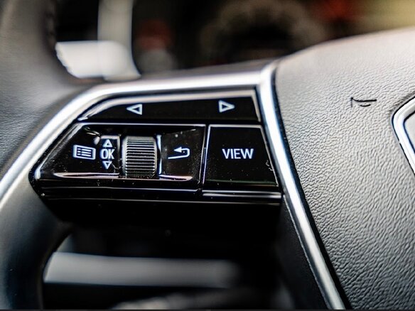 2020 Audi A8 Long 50 TFSI IV (D5), чёрный, 9200000 рублей - вид 31