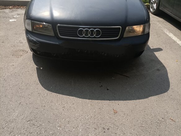 1998 Audi A4 I (B5), синий, 320000 рублей