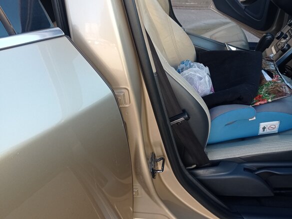 2012 Volvo S60 II, жёлтый, 800000 рублей - вид 14