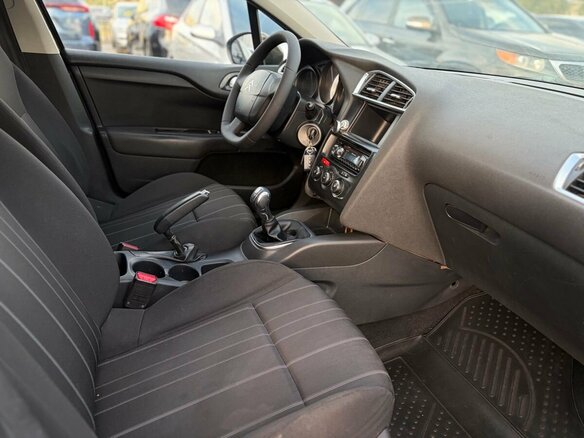 2012 Citroen C4 II, коричневый, 655000 рублей - вид 17