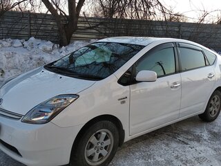 2011 Toyota Prius JDM II Рестайлинг (XW20), белый, 850000 рублей, вид 1