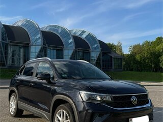 2021 Volkswagen Taos I, чёрный, 1700000 рублей, вид 4