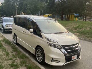 2017 Nissan Serena S-Hybrid V (C27), белый, 2250000 рублей, вид 2