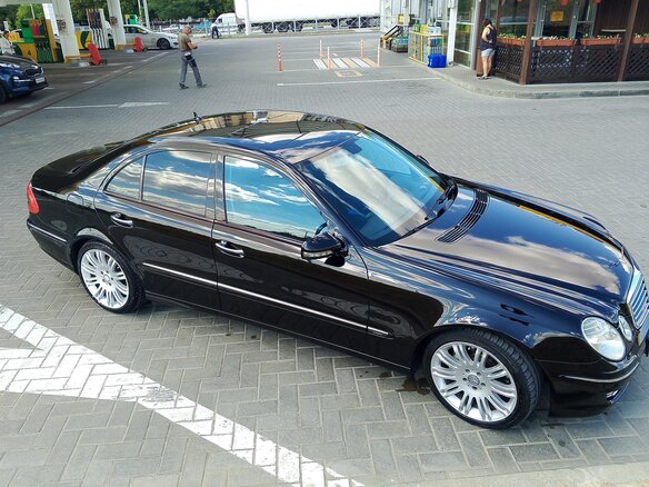 2008 Mercedes-Benz E-Класс 350 III (W211, S211) Рестайлинг, чёрный, 1190000 рублей - вид 2