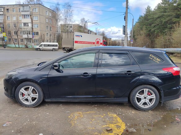 2012 Ford Focus III, чёрный, 700000 рублей - вид 1